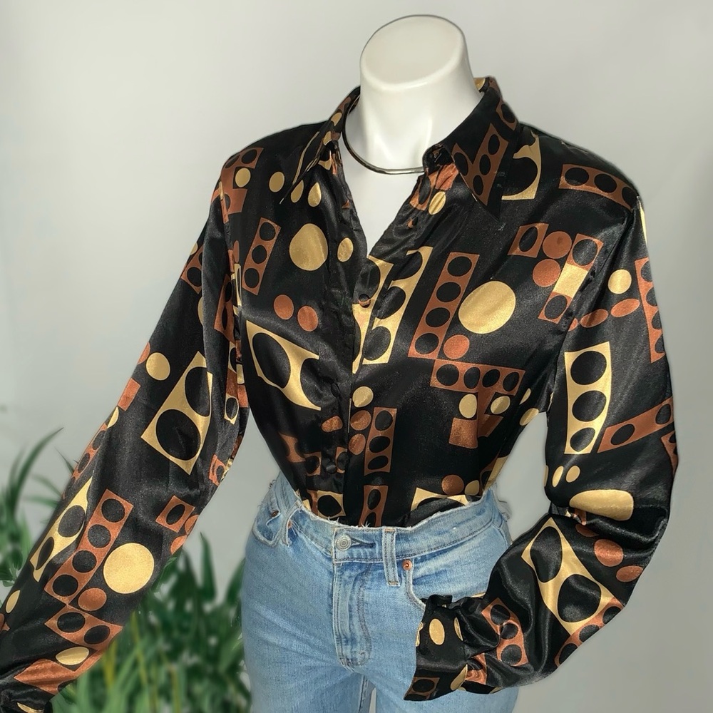 m o d :: Vintage Mod Geometric Circle Satin Blouse